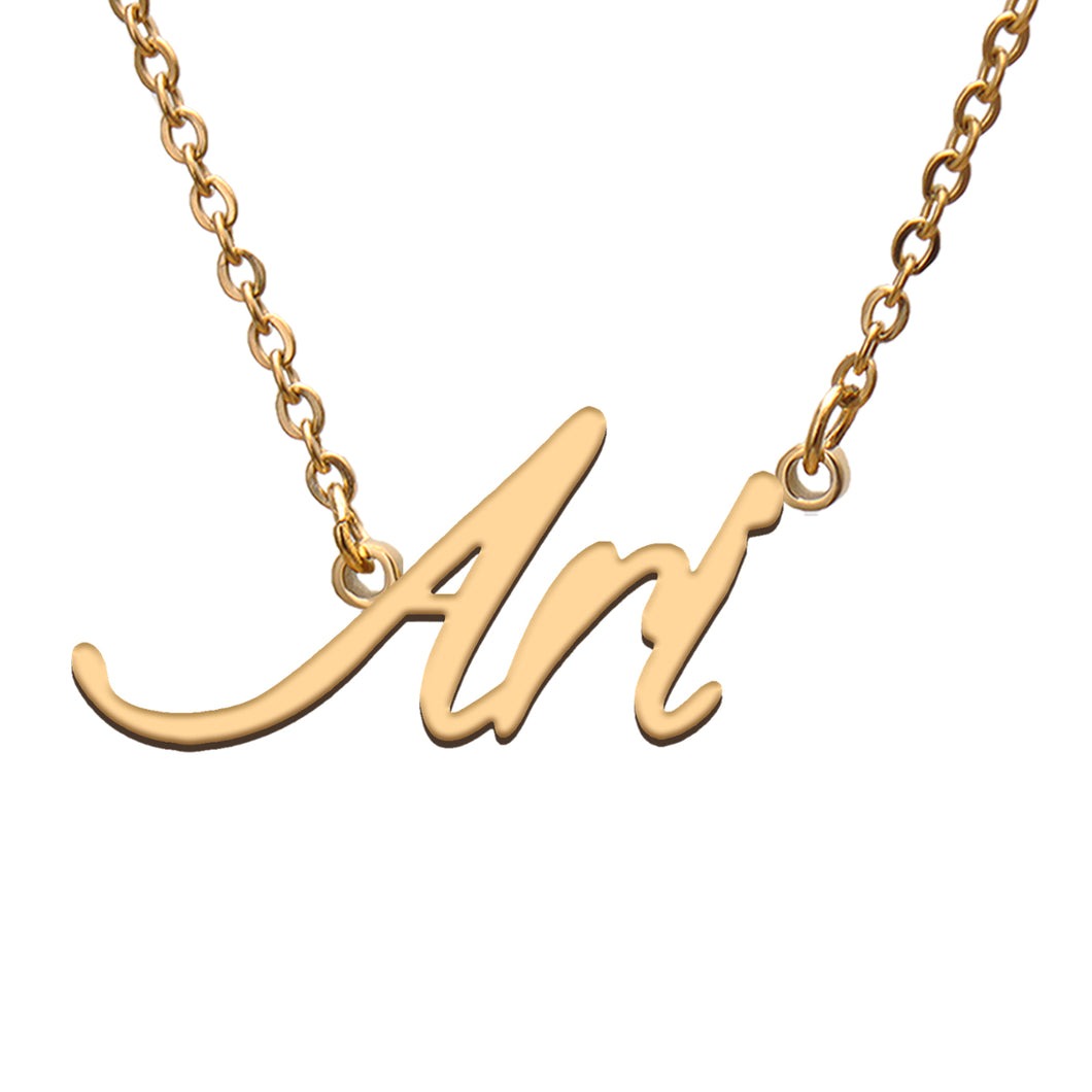 Ari Name Necklace
