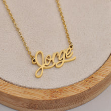 Load image into Gallery viewer, Gorge Name Necklaces
