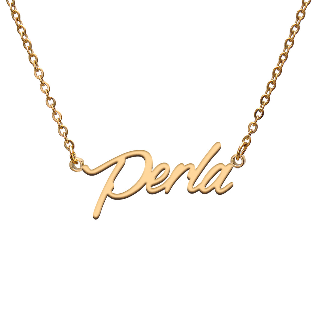Perla Name Necklace