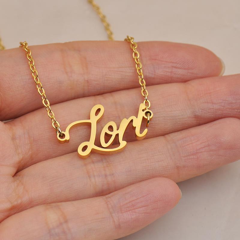 Jacob Name Necklace aoloshow